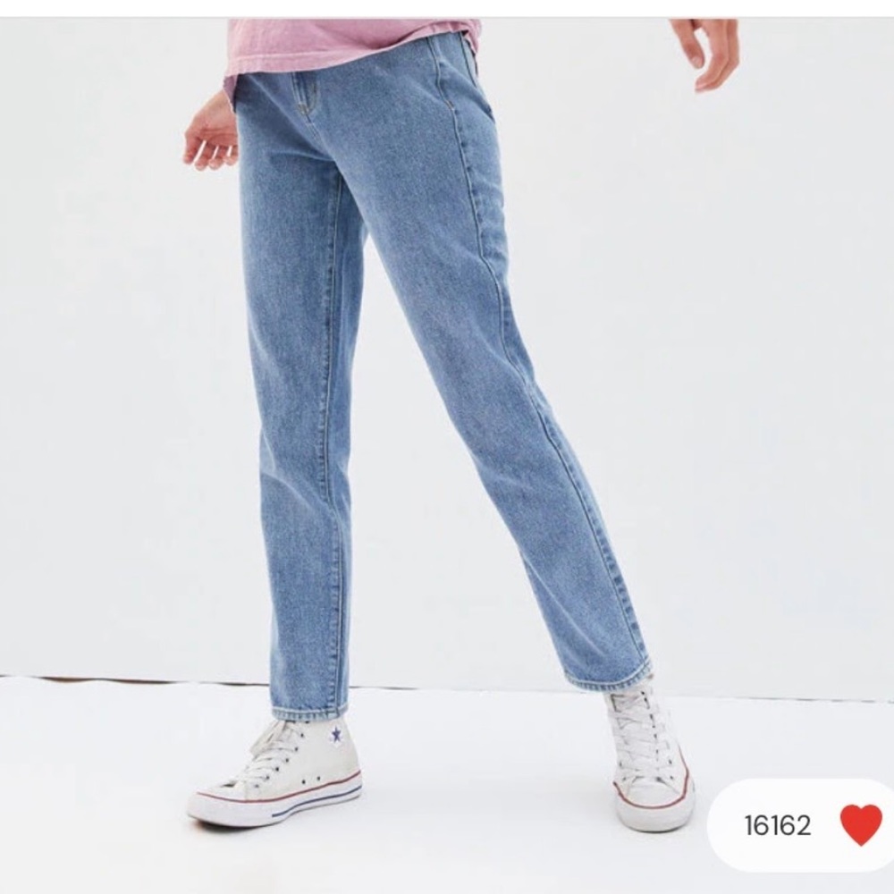 Pacsun Mom Jeans   SIZE: 27 Short